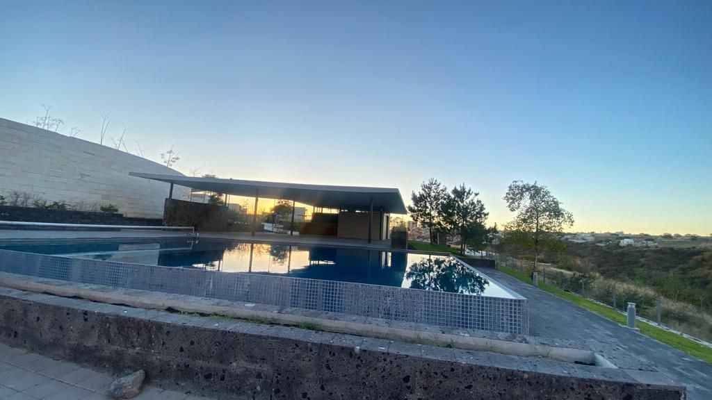 terreno en venta en el campanario queretaro de 331 37 m2 ppfieQo