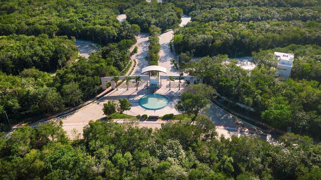 terreno en venta informacion showroom mayakoba country club carretera federal chetumal  puerto juarez playa del carmen solidaridad quintana roo pu4Zqoa