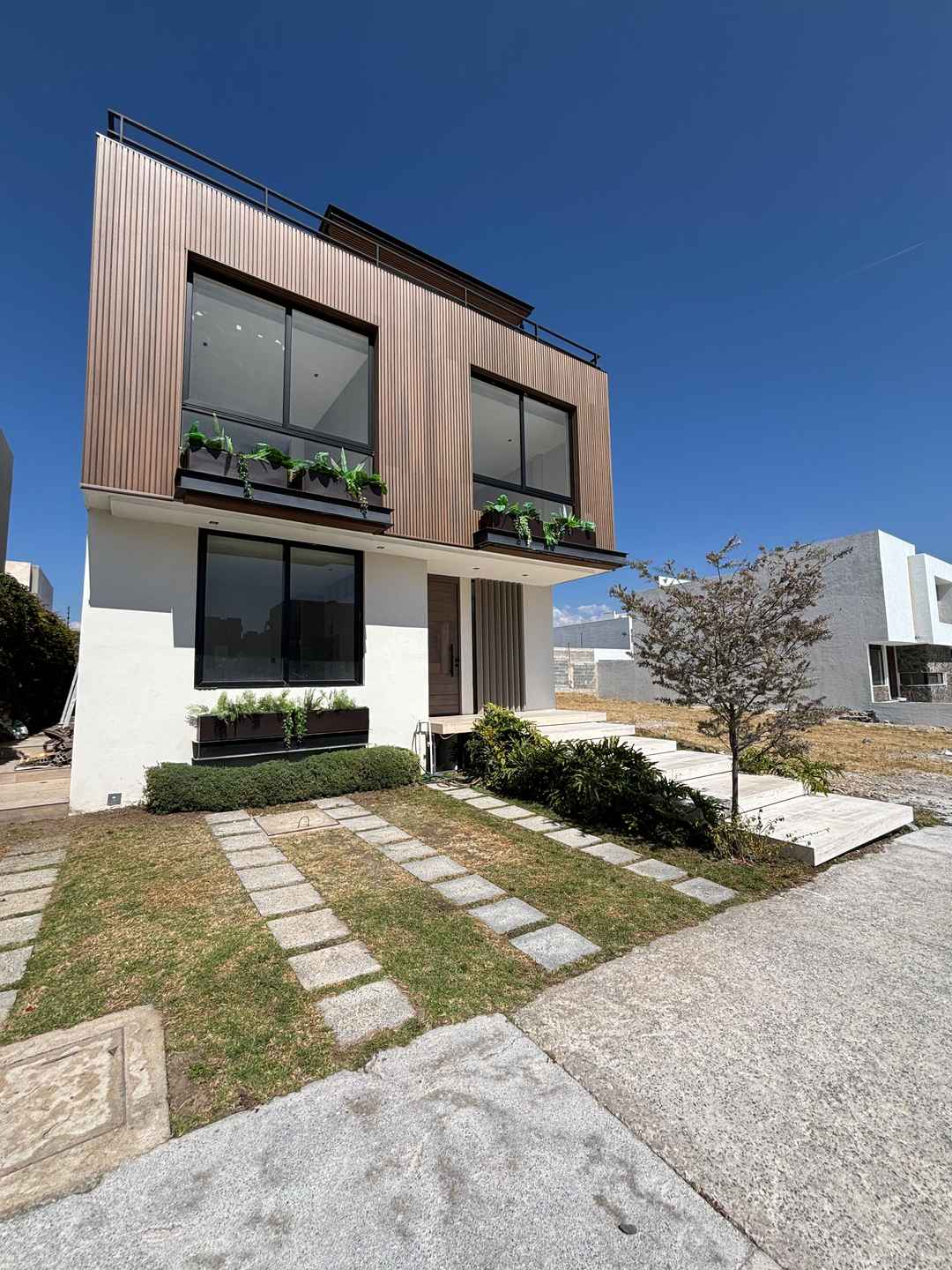 casa en venta avenida la vista residencial la vista queretaro queretaro pvZCEXT