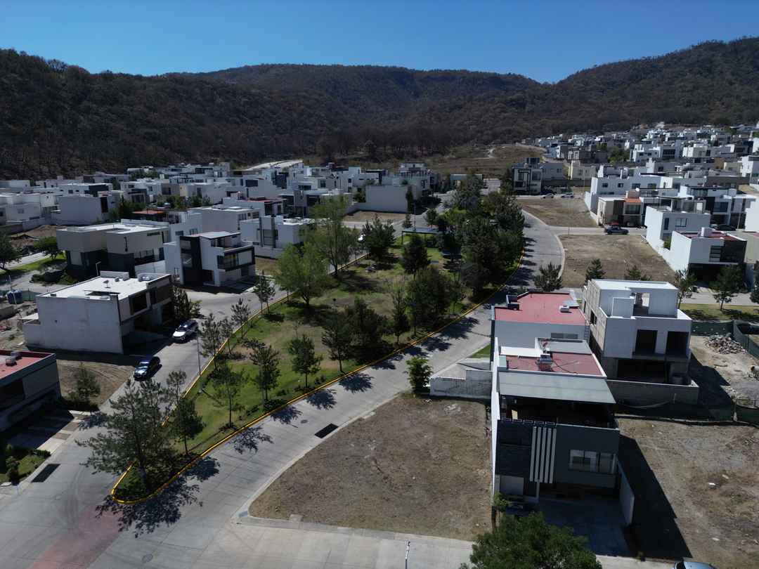 terreno en venta avenida paseo de los robles norte los robles zapopan jalisco pAIyNqS