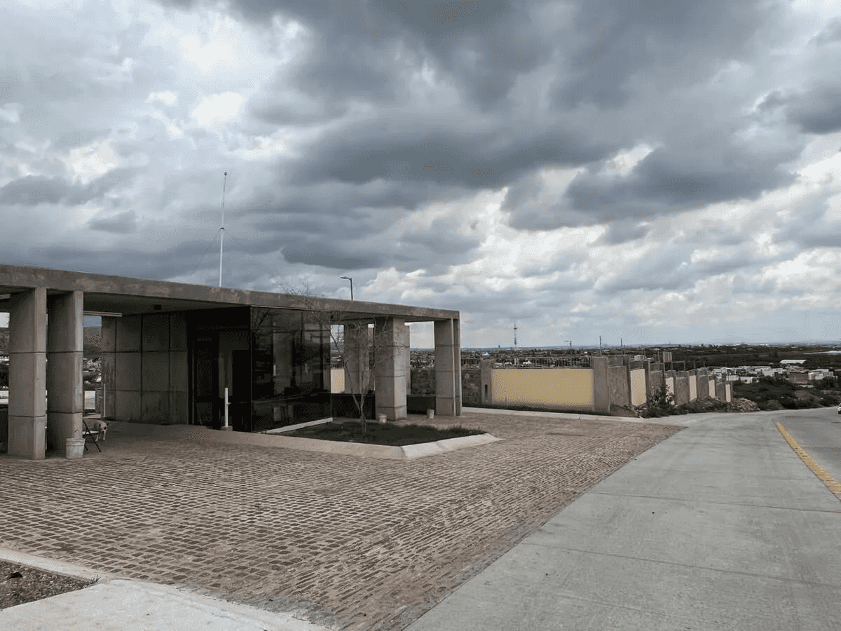 terreno en venta calzada lomas del molino el molino residencial leon guanajuato pkxBbhJ